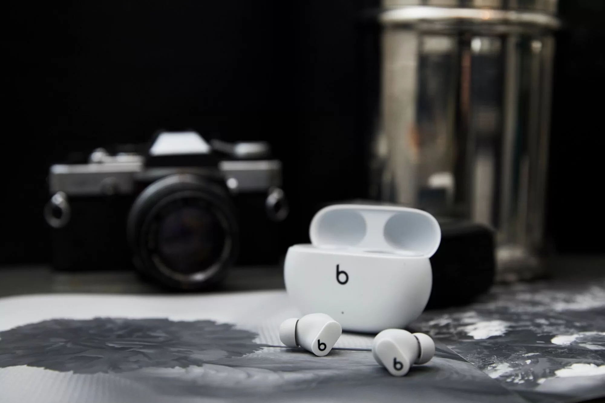 Beats White Earbuds - Studio Buds Series