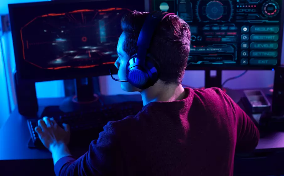 JBL Quantum 350 Wireless gaming headset - Available at Buytronics in Dubai, UAE.