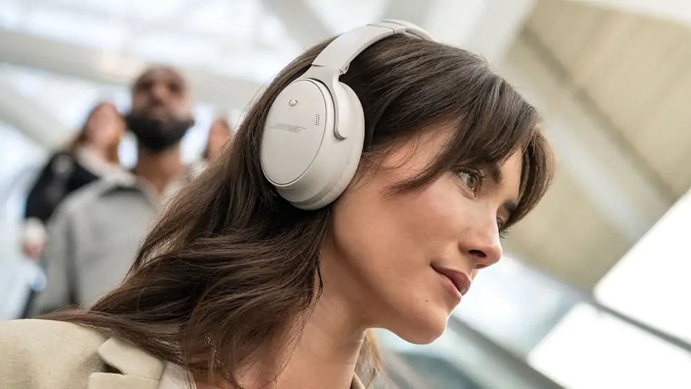 Wireless freedom and convenience with Bose QuietComfort45 headphones