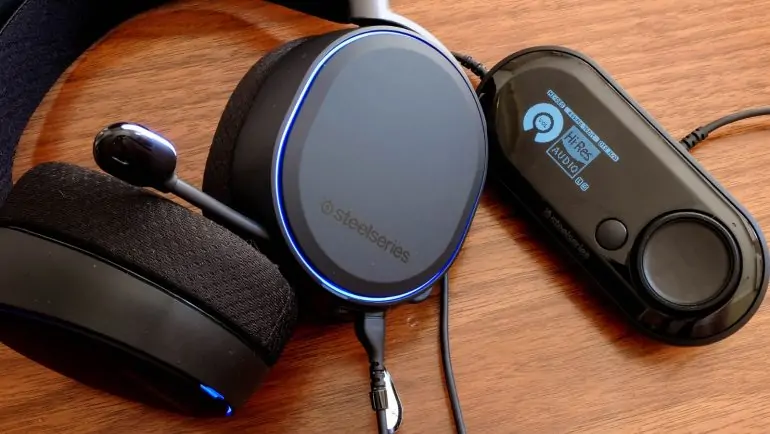 "Immerse yourself in superior sound quality with the Black SteelSeries Arctis Pro headset - now available at Buytronics, Dubai's premier electronics store.