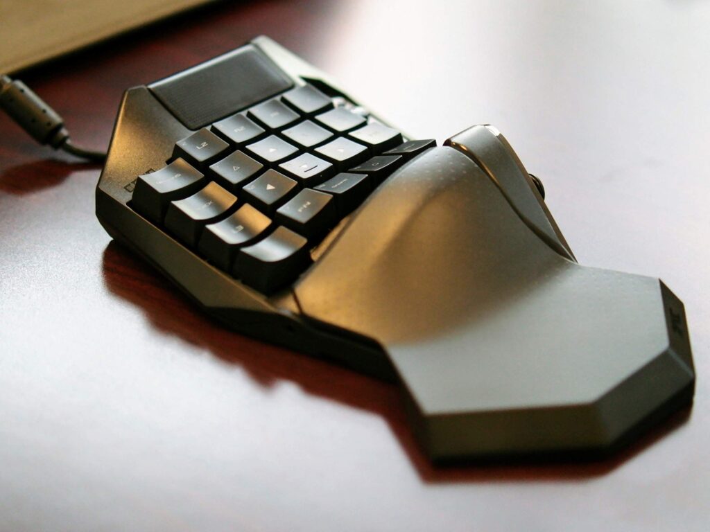 buyronics-Hori - Sony Licensed Tac Pro Type M2 - Bluetooth Upgrade Edition Keyboard