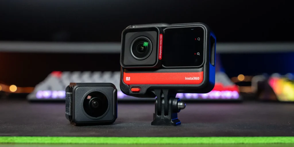 buytronics-insta360 ONE RS Twin Edition Waterproof Optical Zoom 1x 4K 60fps Action Camera