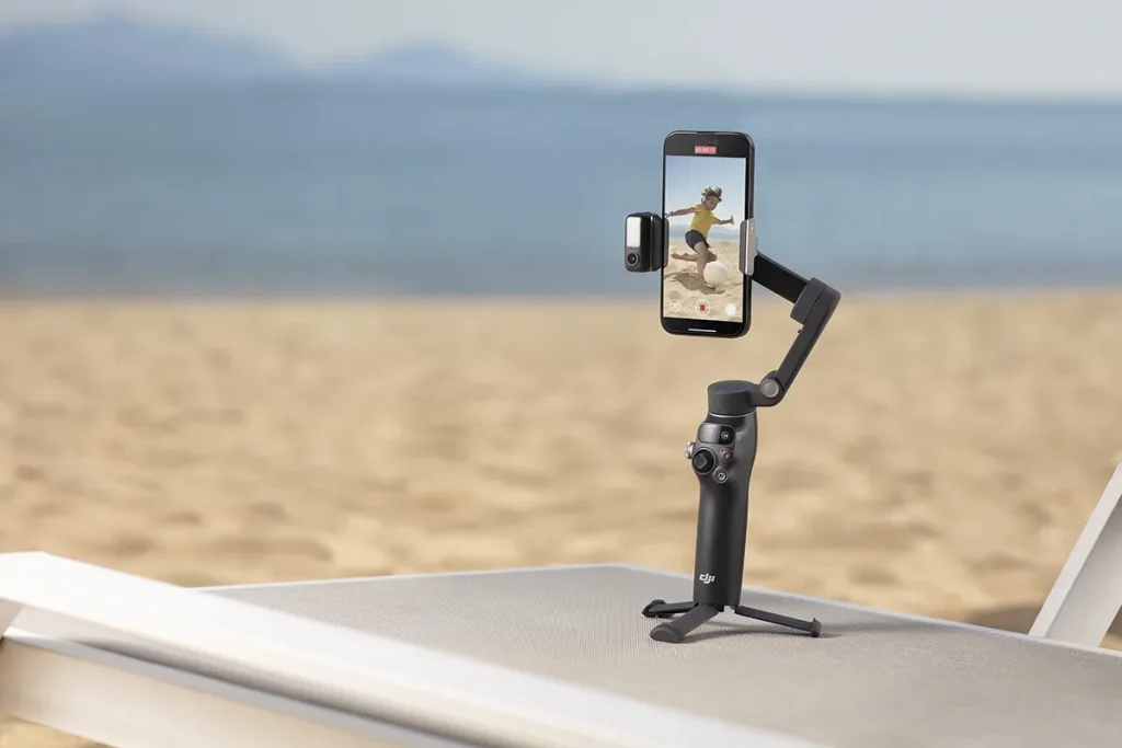 buytronics-DJI Osmo Mobile 7P Gimbal Stabilizer for iPhone Android Native Tracking Lighting