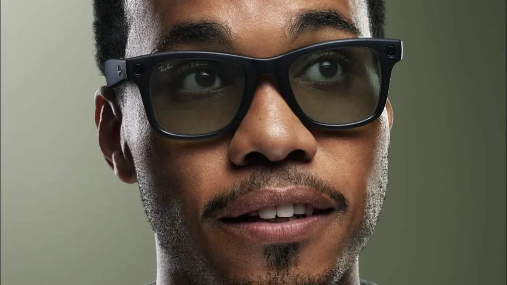 buytronics-Ray-Ban Smart Glasses - Meta - Black, Green - AR Applications, Productivity Apps, Social Media Apps