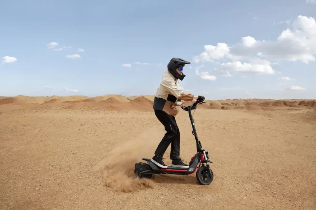 Segway Ninebot Kickscooter ZT3 Pro Electric Scooter